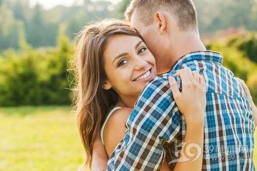 What do women feel when love comes?